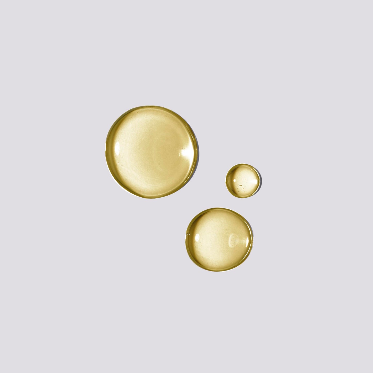 shu uemura art of hair Essence Absolue Pre-Shampoo & Nourishing Treatment Oil - Soothes Dry and Flaky Scalp, Leaves Scalp Moisturized and Balanced, Nourishes For Soft and Shiny Hair, 1.7 Fl Oz