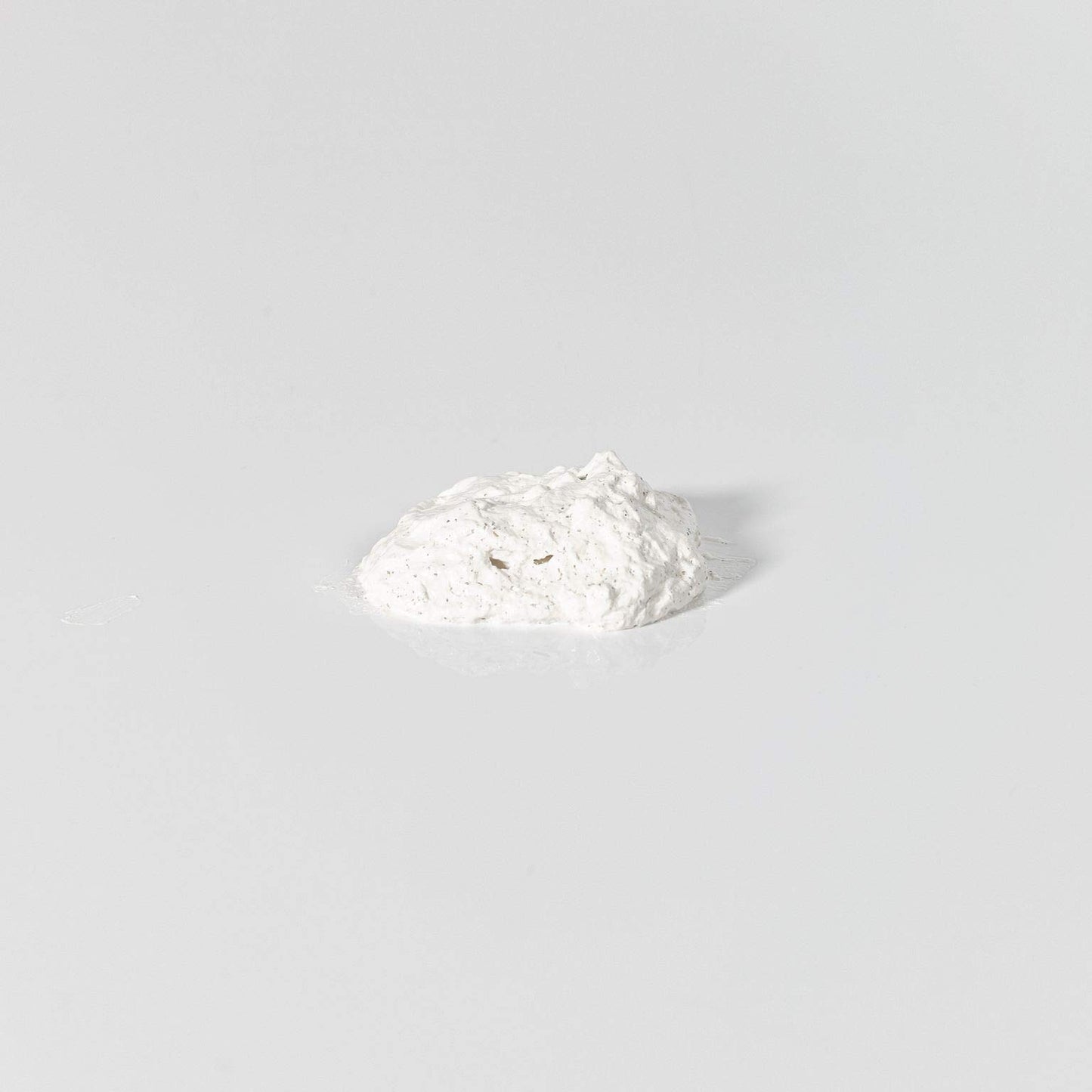 L3 Mud Facial Scrub - Reduces Acne - Gentle and Effective Exfoliation - Reduces Clogged Pores