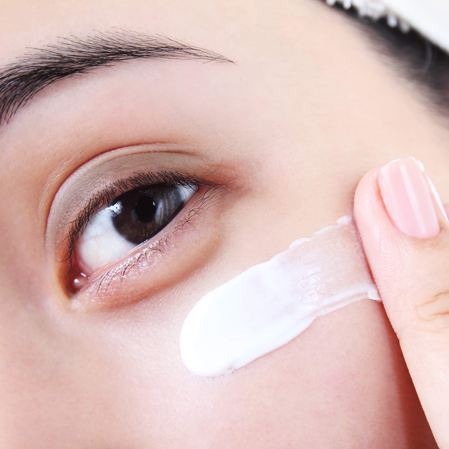 m-61 Hydraboost Eye Cream | Moisturizing, Firming Undereye Cream with Hyaluronic, Glycolic, Vitamin B5, and Peptides. Dermatologist Tested with Clinical Trial Results. For All Skin Types - 0.5 Fl Oz
