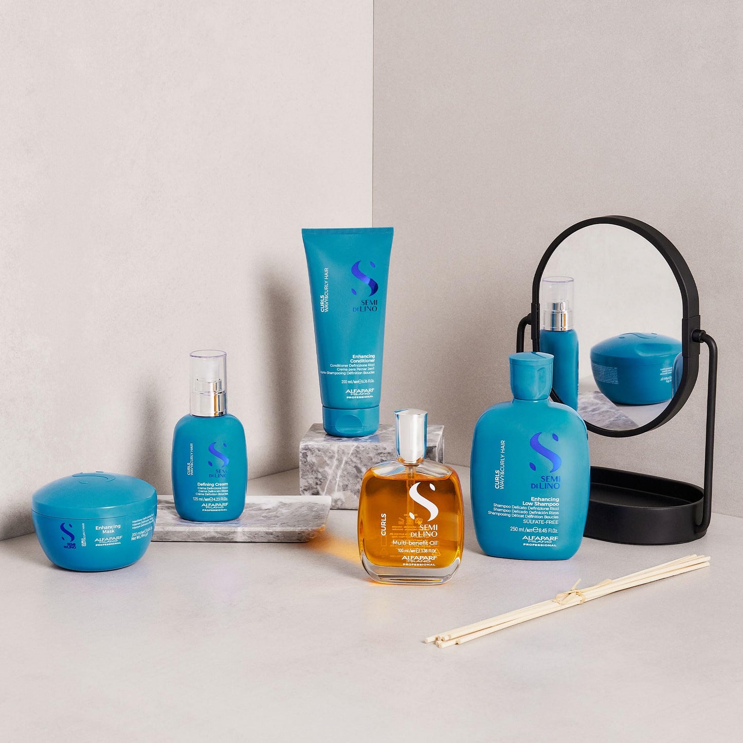 Alfaparf Milano Semi Di Lino Curls Enhancing Sulfate Free Shampoo for Wavy and Curly Hair - Hydrates and Nourishes - Reduces Frizz - Protects Against Humidity - Vegan-Friendly Formula