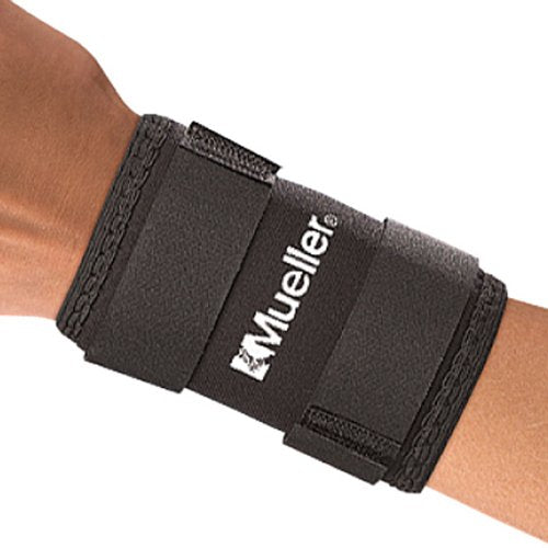 MUELLER Sports Medicine Wrist Sleeve, Wrist Pain Relief Support for Men and Women, Ideal for Carpal Tunnel, Tendinitis, Arthritis, Black, Large