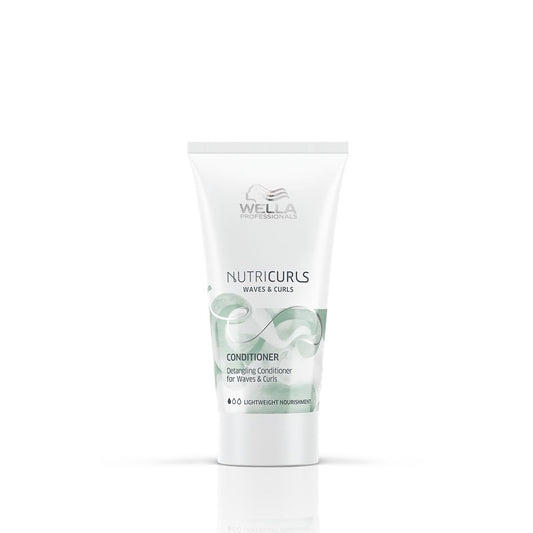 Wella Professionals Nutricurls Cleansing Conditioner for Waves Nourish and Define Wavy Hair