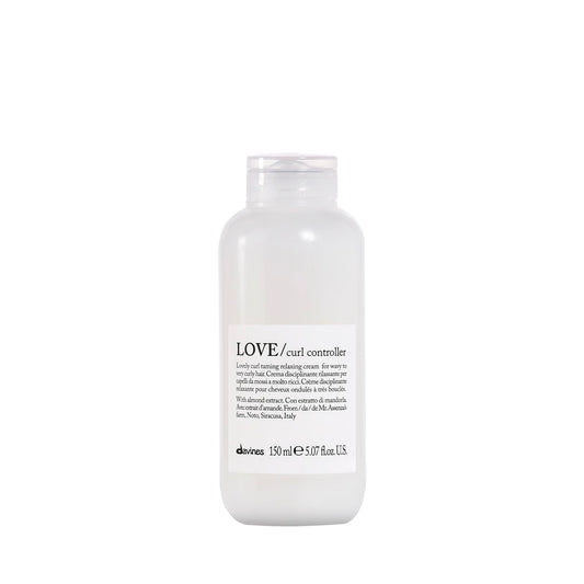 Davines LOVE Curl Controller, Relaxing Anti-Frizz Effect Cream for Wavy and Curly Hair - Defines Texture, Leaving Soft, Light & Elastic Curls even in High Humidity with Almond Extract, 5.07 Fl Oz