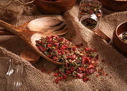 Gourmanity Dried Red and Green Bell Peppers Mix, 32oz Flavorful Diced Peppers Fresh and Appetizing, Perfect for Ramen Toppings Soups Stir-Frys and Stews, All Natural, Packed in a Resealable Bag