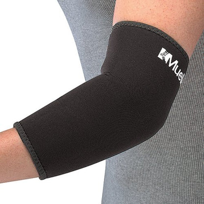 Mueller Neoprene Elbow Sleeve, Black, Medium