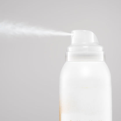 Bumble and bumble. Blondish Tinted Dry Shampoo | Dry Shampoo Adds Volume and Root Coverage | Blonde Tint, 4.4 Ounce