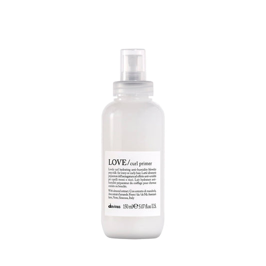 Davines LOVE Curl Primer, Moisturizing Anti-Humidity Heat Protectant Prepping Milk for Wavy and Curly Hair - Detangles, Hydrates & Defines Curls for Easy Styling with Almond Extract, 5.07 Fl Oz