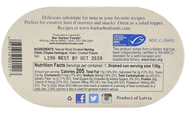 Bar Harbor Wild Herring Fillets Seasoned with Cracked Pepper, 6.7 oz – Naturally Wood Smoked