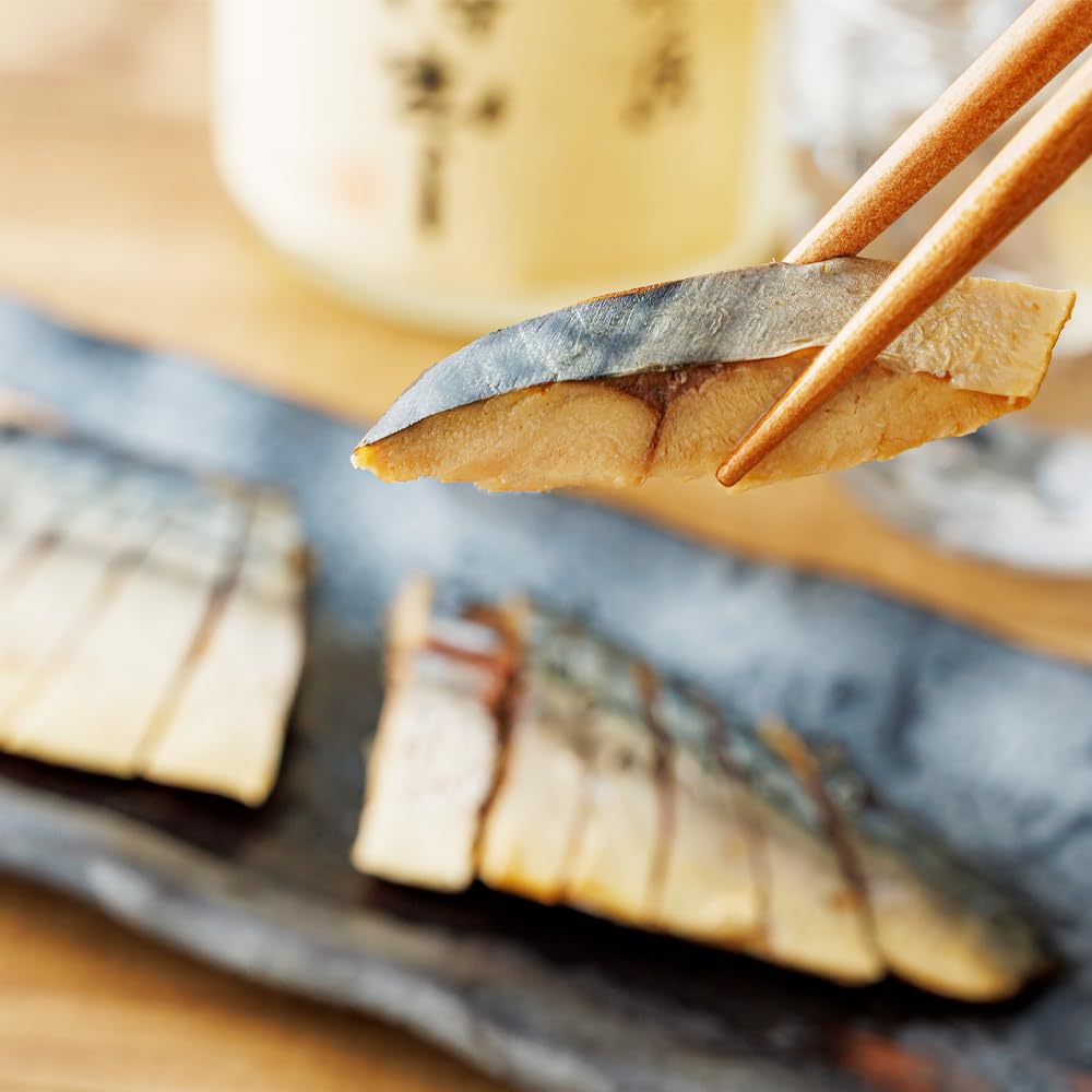 Premium Japanese Smoked Mackerel – Gourmet Seafood Snack with Yagatame Salt – Ready-to-Eat, High in Omega-3 – Delicious on Salads, Pasta, or Crackers – 3.35oz (95g)