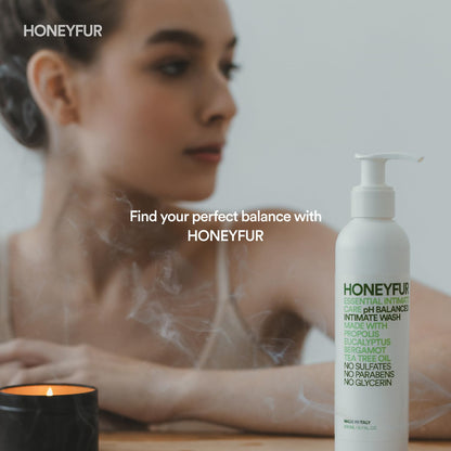 HONEYFUR pH Balanced Feminine Wash | Gentle Cleanser For Sensitive Skin | Natural Intimate Area Hygiene Wash – Sulfates & Paraben Free – Soothing, Refreshing, Calms Irritation – 200 ML / 6.7 FL OZ