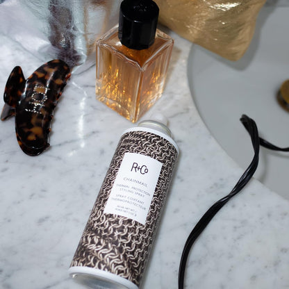 R+Co CHAINMAIL Thermal Protection Spray – Heat Protectant for Hair, Strengthens & Smooths, All Hair Types