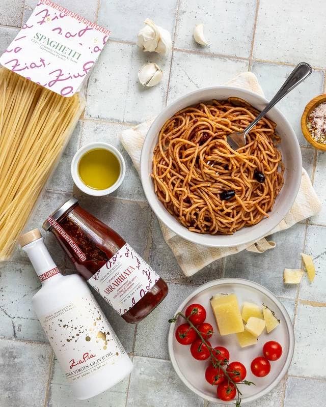 Zia Pia Arrabbiata Tomato Sauce - 15.1 Ounce | Authentic Italian Pasta Sauce | Small Batch | Made in Italy |
