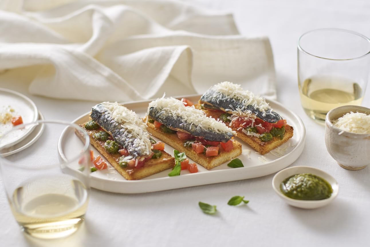 Ortiz Sardines A la Antiqua 'Old Style', Moist and Tender, Wild Caught in Spain and Hand-Packed in Premium Extra Virgin Olive Oil, Enjoy in Salads, Sandwiches and on Toast, 6.7oz Jar (Pack of 1)