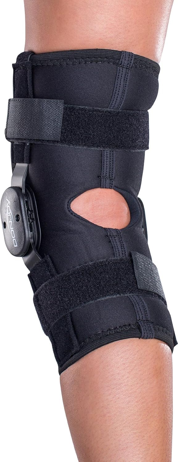 DonJoy Deluxe Breathable Drytex Hinged Knee Wrap with Open Popliteal Design for Compression and Knee Support (Medium)