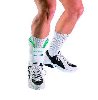 MUELLER Gel Ankle Brace, Cold Therapy, White, One Size Fits Most