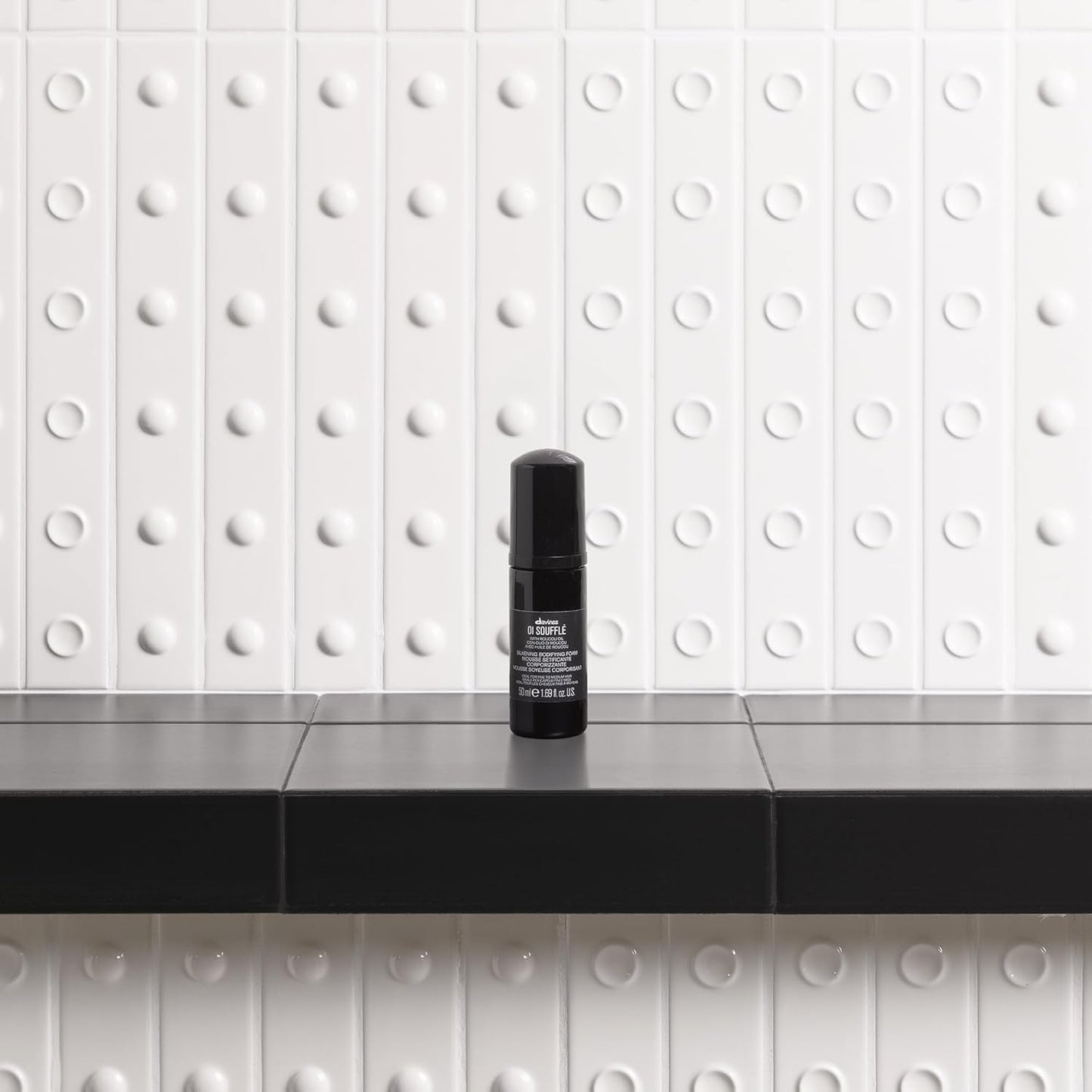 Davines OI Soufflé Perfect for Fine Hair, Liquid-to-Foam Leave-In For Fuller and Shinier Hair Feeling Silky and Soft