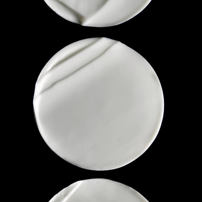 Omorovicza Body Cream (6.8 oz), Hydrating Body Moisturiser for Dry Skin, with Apricot Kernel Oil, Sweet Almond Oil & Rice Germ Oil, Moisturizing Cream to Smooth, Firm & Strengthen Skin