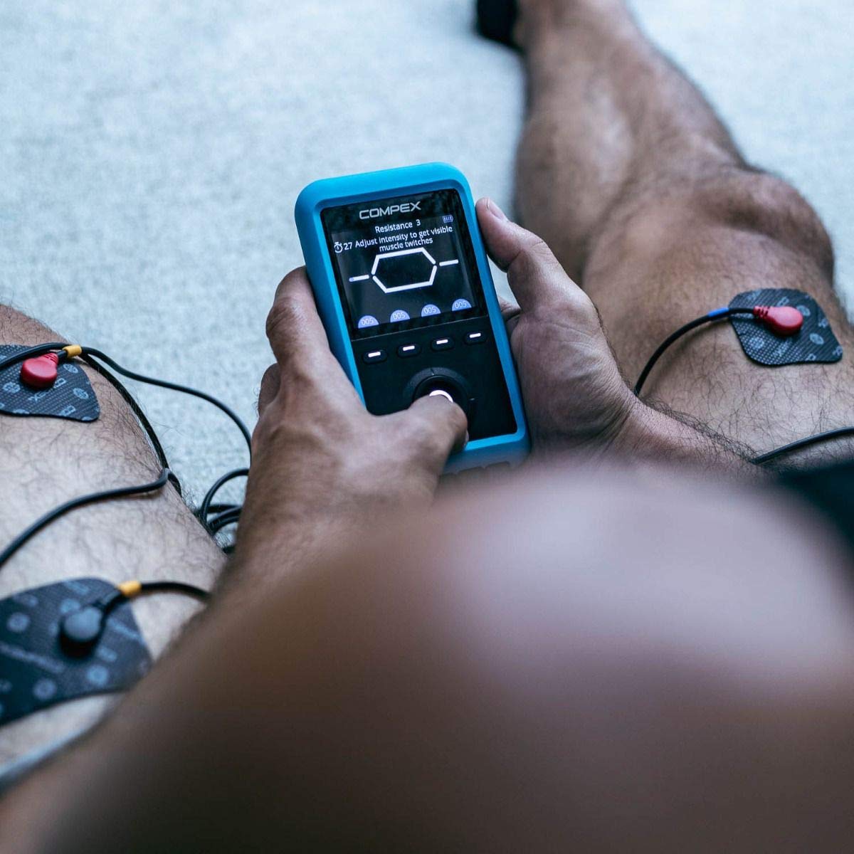 Compex Edge 3.0 Muscle Stimulator with TENS Kit – 4 Programs – Helps facilitate and Improve Muscle Performance