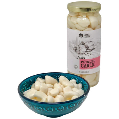 Lara's Pickled Garlic Cloves in Jar (16 fl oz) - Crunchy and Mild Flavor - Long Shelf Life - Canned Garlic
