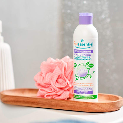 Puressentiel Feminine Wash Ph Balance Vaginal Cleanser Gel for Womens Hygiene - 99.6% Natural Origin, Organic, Vegan, Eco-Certified, Made in France, 8.4 fl oz