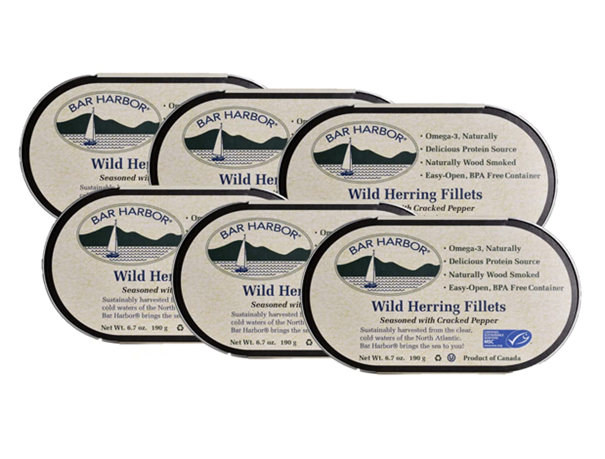 Bar Harbor Wild Herring Fillets Seasoned with Cracked Pepper, 6.7 oz – Naturally Wood Smoked