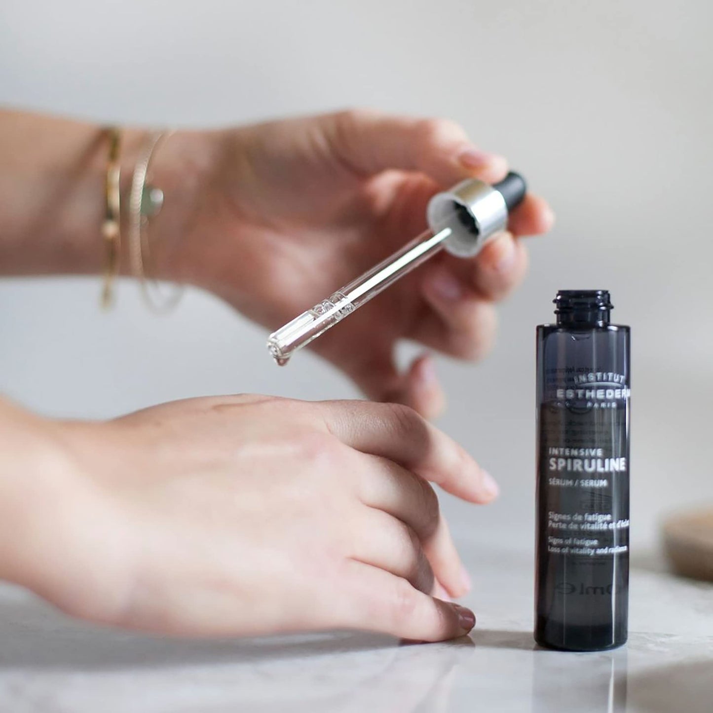 Institut Esthederm - Intensive Spiruline Serum - Face and Neck - Radiance Effect - Tired Skin