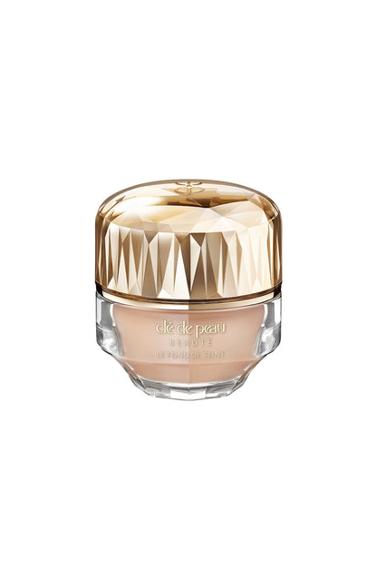 Cl%C3%A9 Peau Beaut%C3%A9 Foundation Medium
