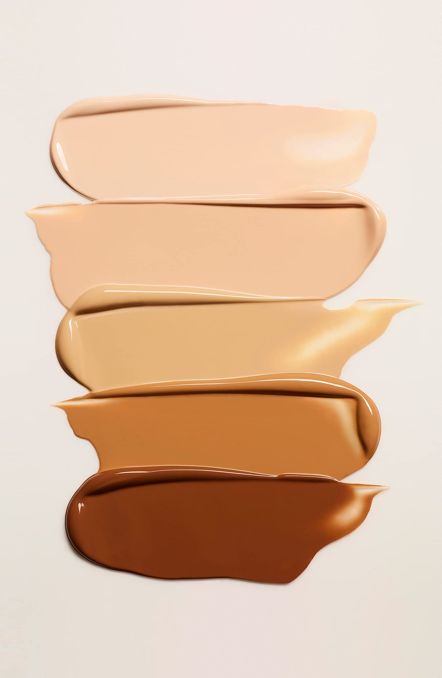 Cl%C3%A9 Peau Beaut%C3%A9 Radiant Foundation