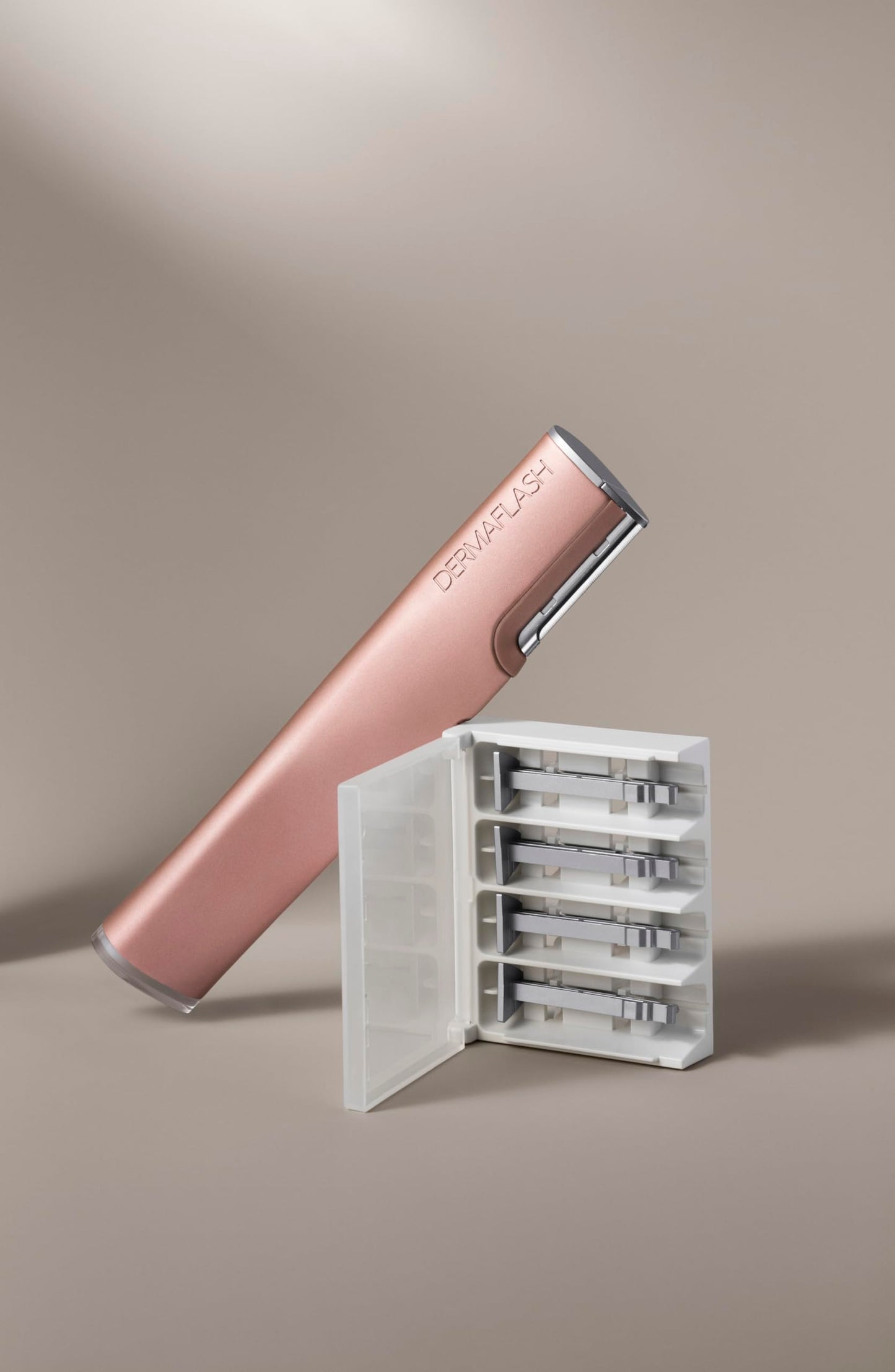 DERMAFLASH LUXE+ Sonic Dermaplaning Tool for Face Peach Fuzz Removal, Anti-Aging and Exfoliation