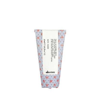 Davines This Is An Invisible Serum, Light Hold Anti-Frizz & Satiny Look - Soft Texture & Separation - Creates Casual "Undone" Styles, Travel Size, 1.69 Fl Oz