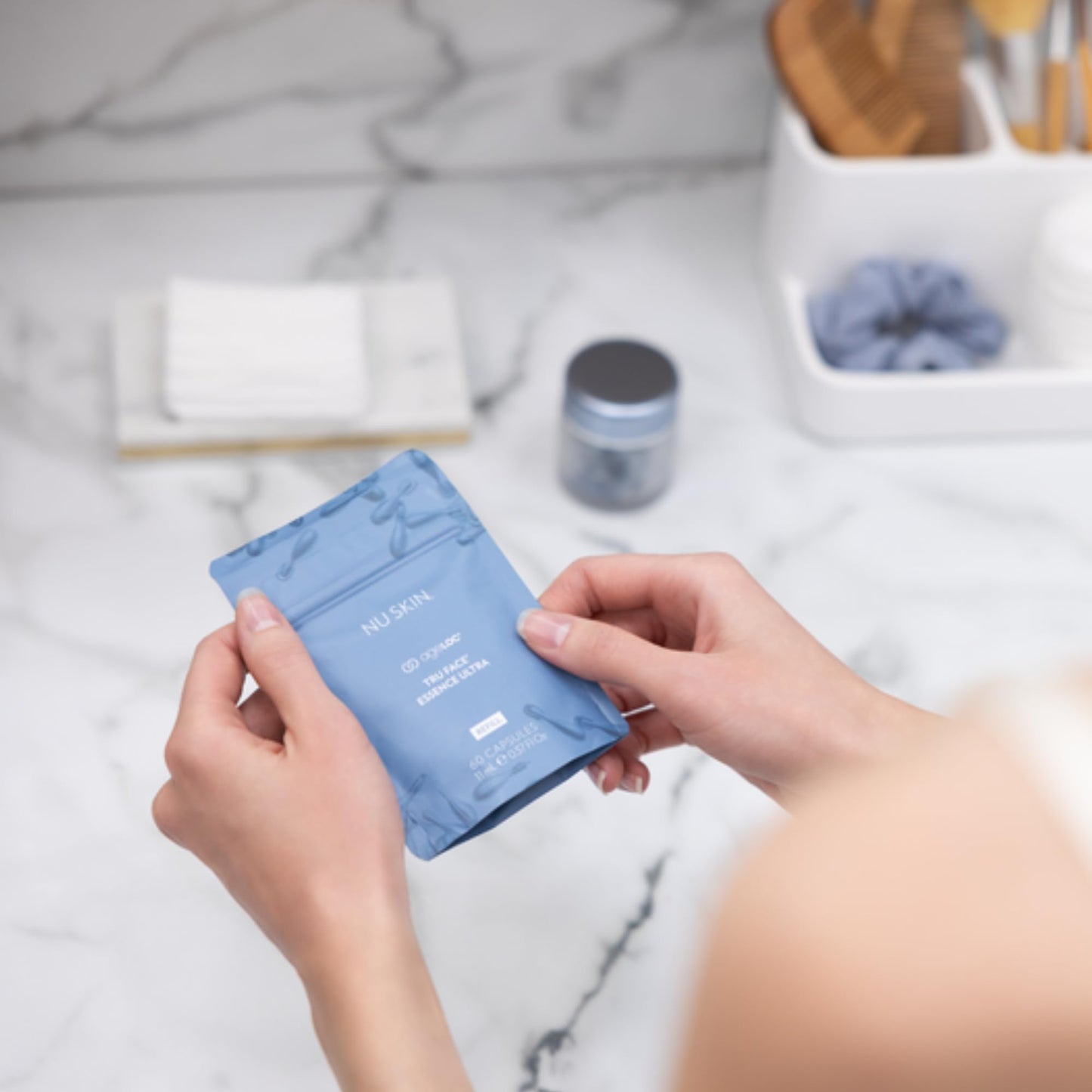 Nu Skin ageLOC Tru Face Essence Ultra Refill Pouch | Skincare Serum to Support Contoured & Youthful Appearance | 60 Convenient Capsules for Instant Firming, Skin Tightening & Contour Enhancement