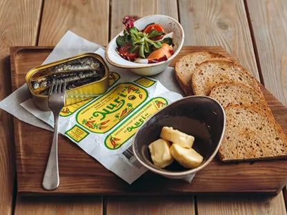 NURI Portuguese Sardines in Spiced Tomato Sauce - 10 Pack - (4.4 oz cans)