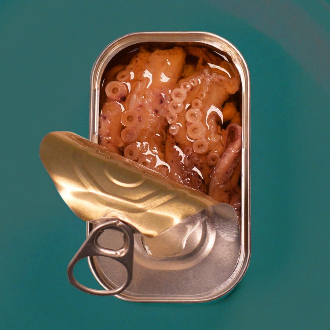 Spanish Octopus Canned in Garlic Sauce | Wild Caught, B Vitamins, Omega-3 | Tinned Seafood by Ati Manel | 1 x110g Can