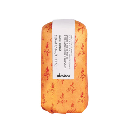 Davines This Is An Oil Non Oil, No Hold Natural Texture & Anti-Frizz - Adds Structure without Residue - Hydrating Fluid for Natural Looks, 8.45 Fl Oz