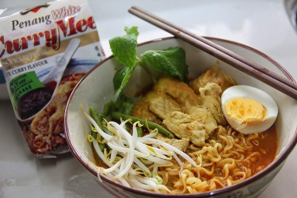 Ibumie Penang White Curry Mee / Fragrant & Spicy, Rich & Creamy Broth, Authentic Piping Hot Flavor from Food Heaven, Penang Malaysia (4 packets x 105g)