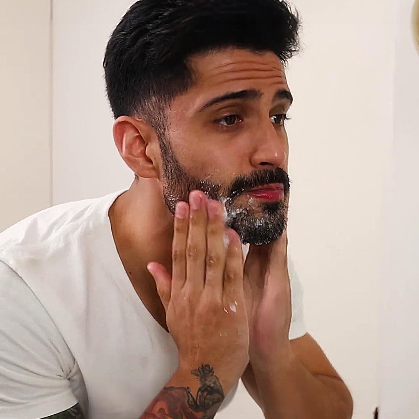 Billy Jealousy Beard Wash for Smooth, Manageable & Frizz-free Facial Hair, Beard Care Enriched with Hydrating Aloe & Strengthening & Conditioning Green Tea Extract