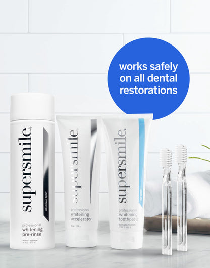 Supersmile ICY Mint whitening kit - Professional whitening Toothpaste, Accelerator & pre-Rinse, Two 45°-Angled Brushes - Whitens 6 Shades in 5 Days