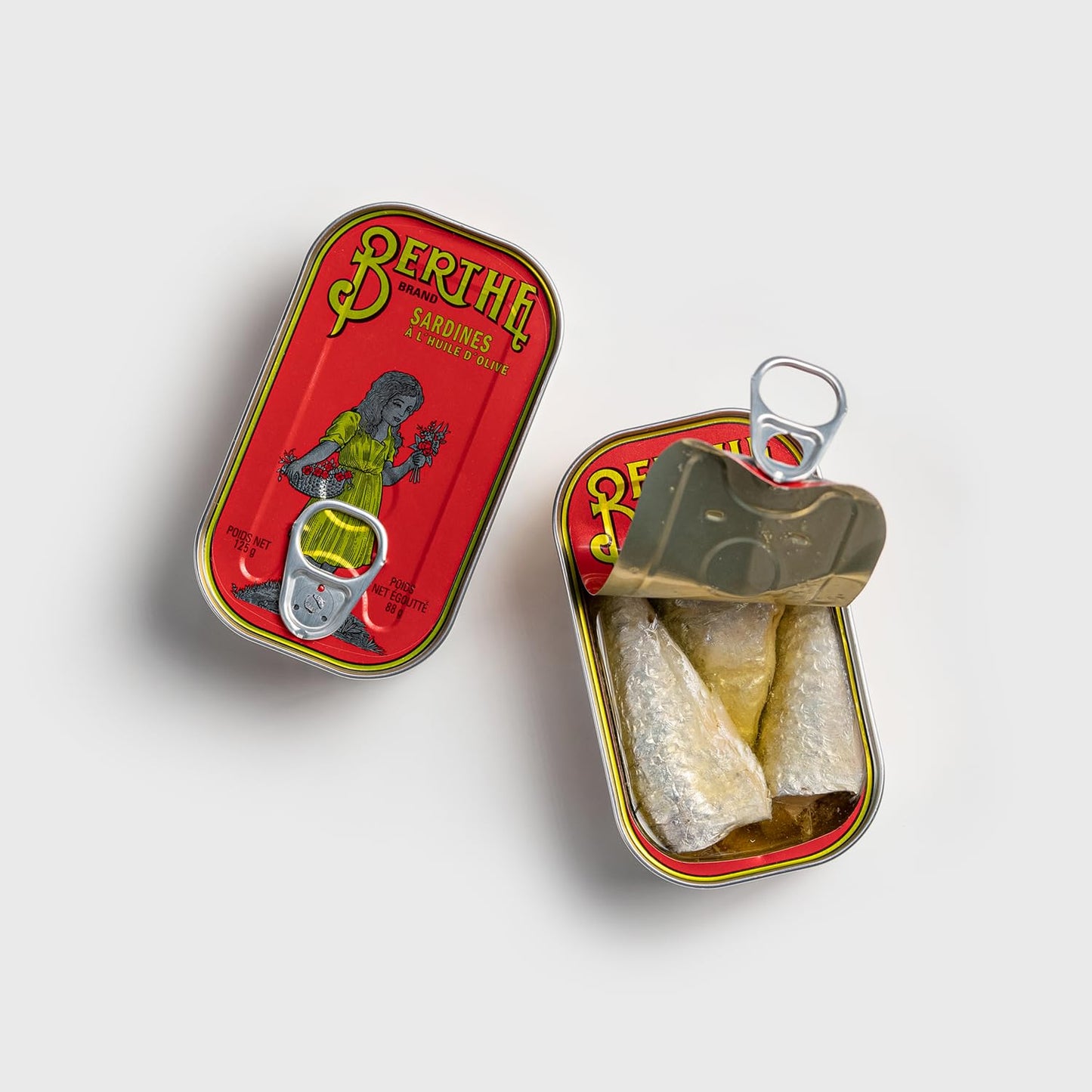 Wild Caught Sardines in Olive Oil from Portugal - 4.4 oz / 125 g (Pack of 1) - 19g Protein per Serving - Great for Snack, Pasta & Seafood Recipes