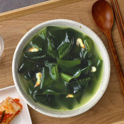 Cupbahn Korean Pre-Cooked Meal with White Rice - 25 Taste by Hetbahn 컵반 햇반 (Seaweed Soup, 4 Bowls)