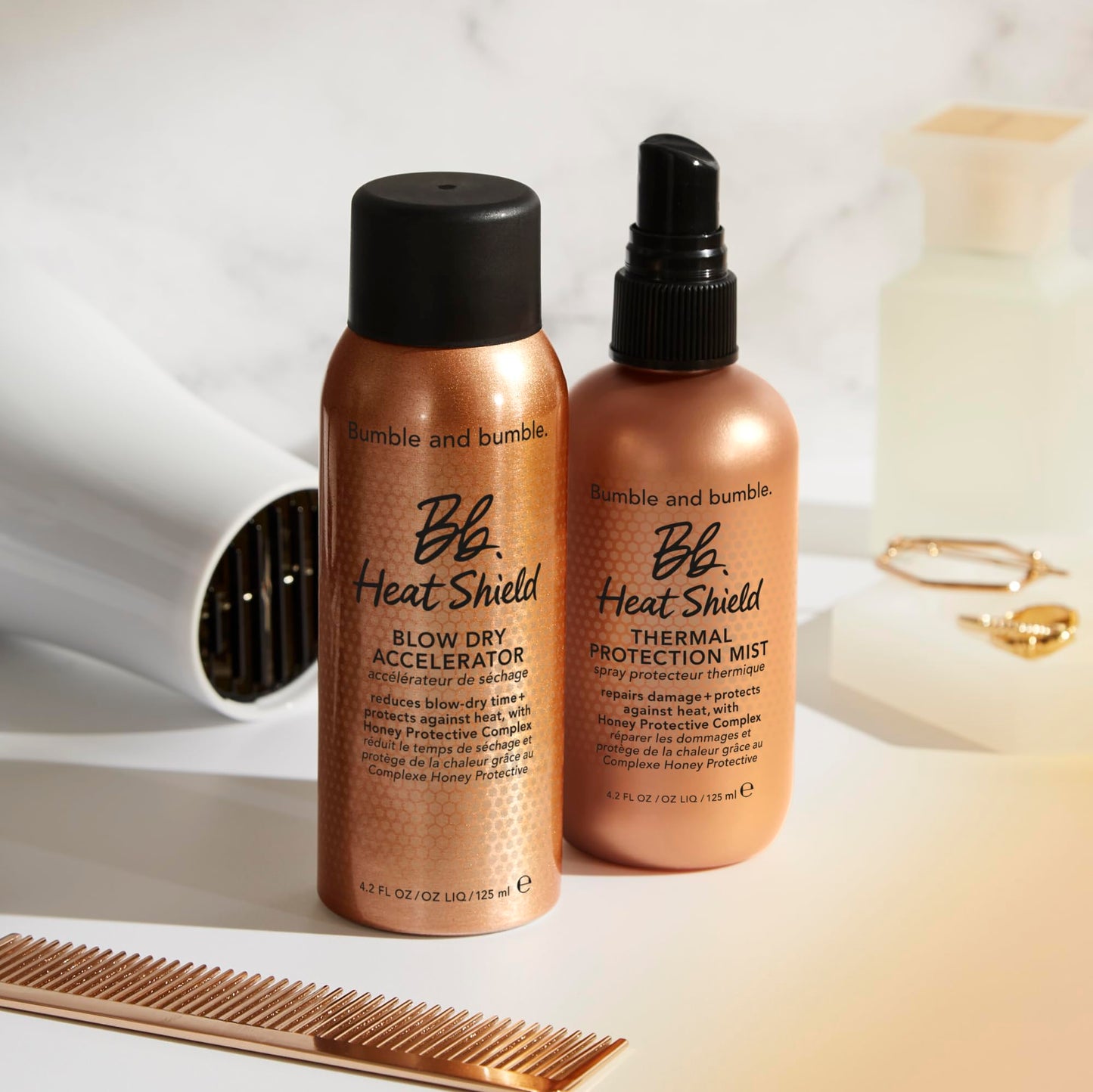 Bumble and bumble. Heat Shield Blow Dry Accelerator Hair Mist | Reduce Blow Dry Time, Anti Frizz, Heat Protection, Smooths | For All Curly, Wavy, Straight Hair Types, 4.2 Fl Oz