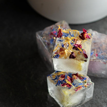 Naturals Brilliant Flower Petal Blend - Edible blend of calendula, blue cornflower and rose petals, all natural, food-grade, dried floral mix for baking, cocktails & garnish