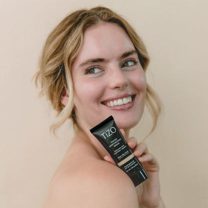 TIZO | Tinted Moisturizing Serum | SPF 30 | Shade in LIGHT