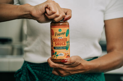 PISQUEYA Latin Simmer Sauce - All Natural Caribbean Blend, Plant Based, Dairy Free, No Sugar Added, Aji Gustoso Pepper, Dominican Oregano, Tomato, Stew Base, 12.5oz