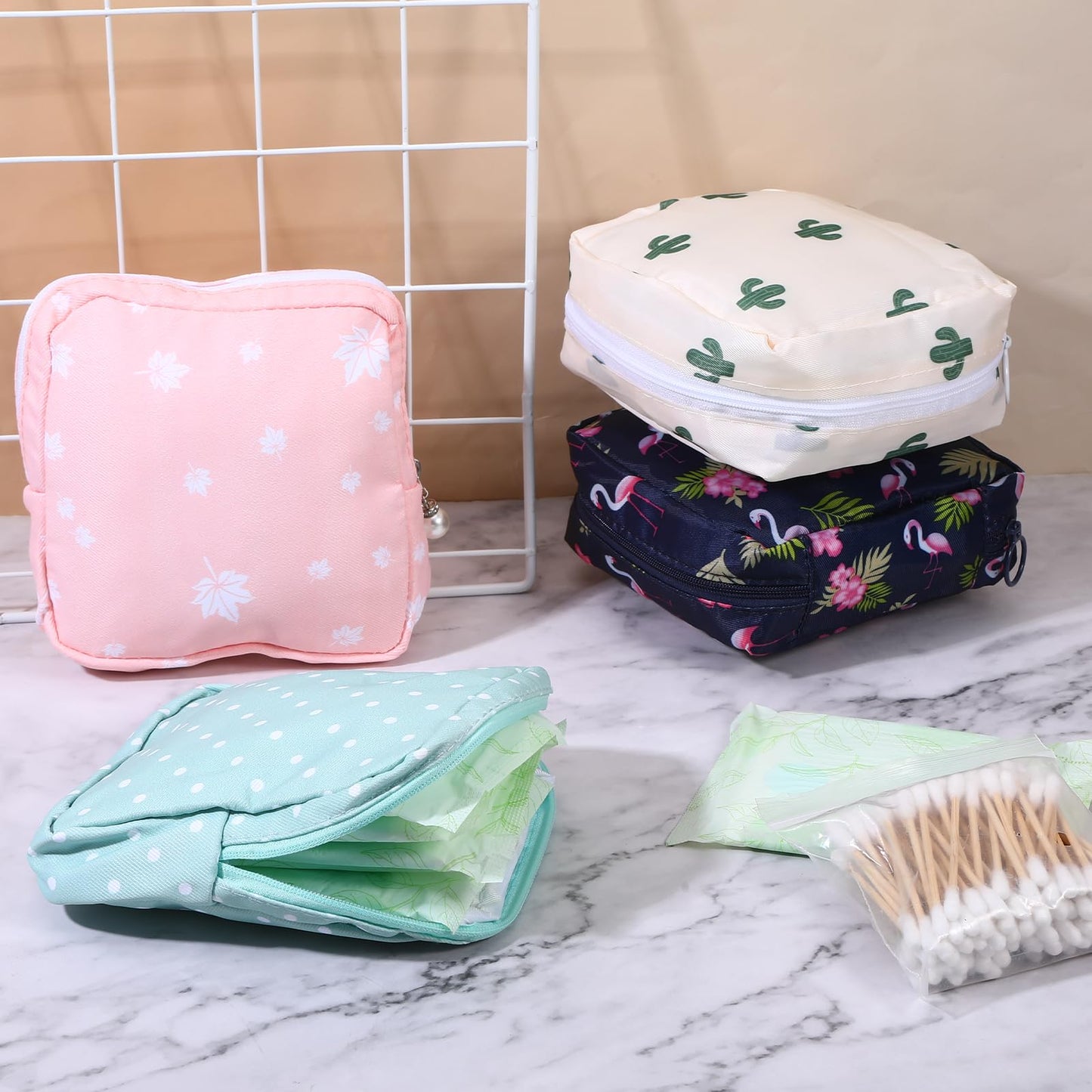 4 PCS Sanitary Napkin Storage Bag, Menstrual Pad Zipper Period Pouch Portable Period Bag Panty Liners, Pad Pouch with Zipper for Women Ladies Daily Use Purse Travel(Flamingo,4 Patterns)