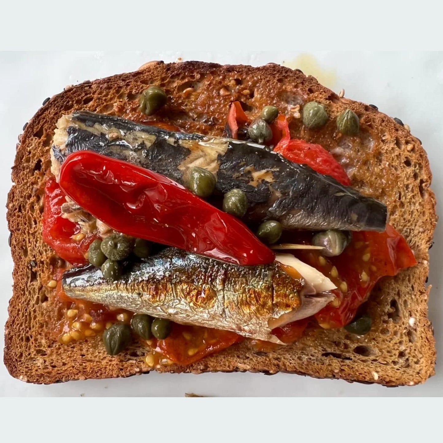 Nuri Mackerel Spiced in Olive Oil | 8 Pack | Product of Portugal | Premium Wild Caught, Hand Selected and Packaged | 100% Natural | Gourmet fish in 4.4 oz can (125 Gram)