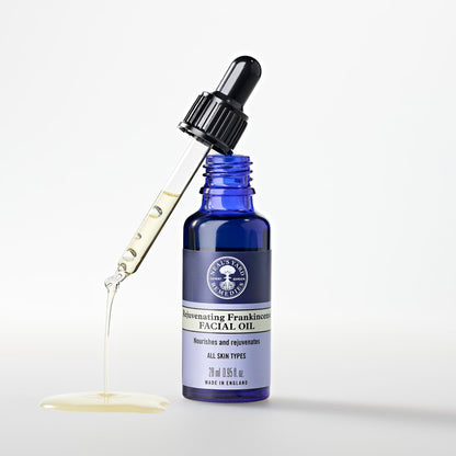 Neal's Yard Rejuvenating Frankincense Facial Oil, 12-Hour Skin-Balancing Moisture, Replenishes & Rejuvenates All Skin Types, Cruelty Free, 28mL