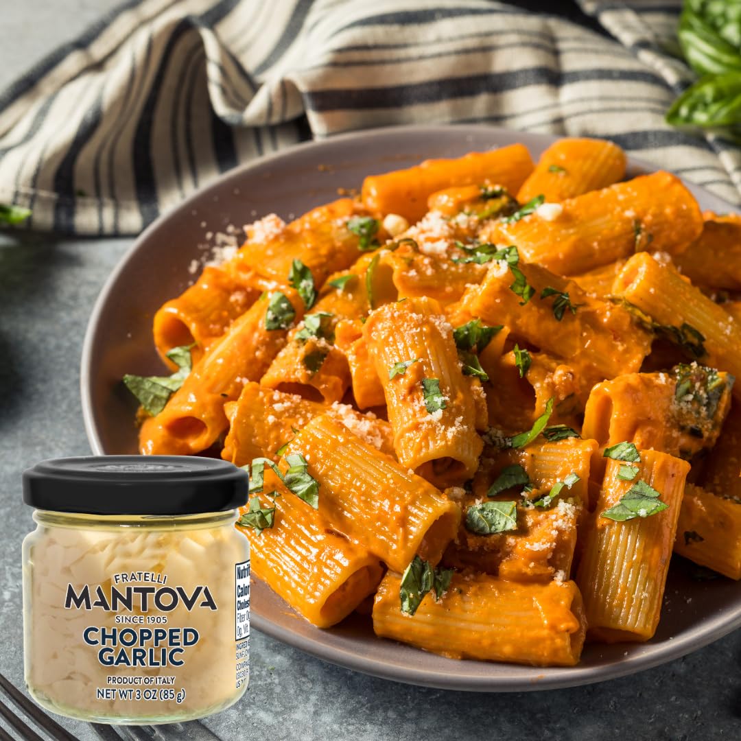 Mantova Chopped Garlic in Oil, 3 oz (85g),- Pack of 3, Product of Italy – Ready to Use Minced Garlic for Cooking, Pasta, Sauces & Marinades – Glass Jar, All-Natural, Non-GMO, Gluten-Free, Cholesterol-Free, Vegan-Friendly