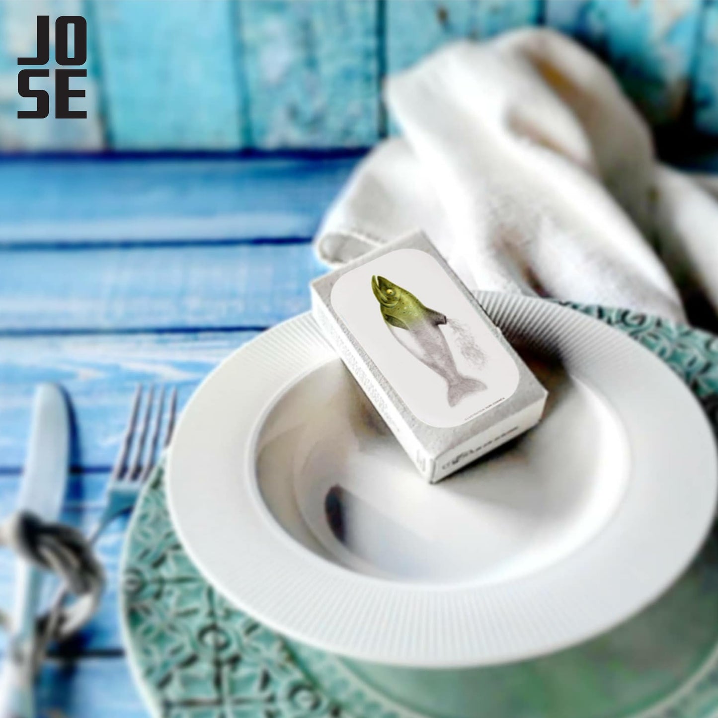 Canned Smoked Trout fillets in Extra Virgin Olive Oil by Jose Gourmet, Wild Caught Portuguese Trout, Tinned Fish in Olive Oil, High Protein Sustainable Seafood Snacks, Omega 3, Fair Trade, 90g