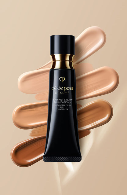 Cl%C3%A9 Peau Beaut%C3%A9 Radiant Foundation