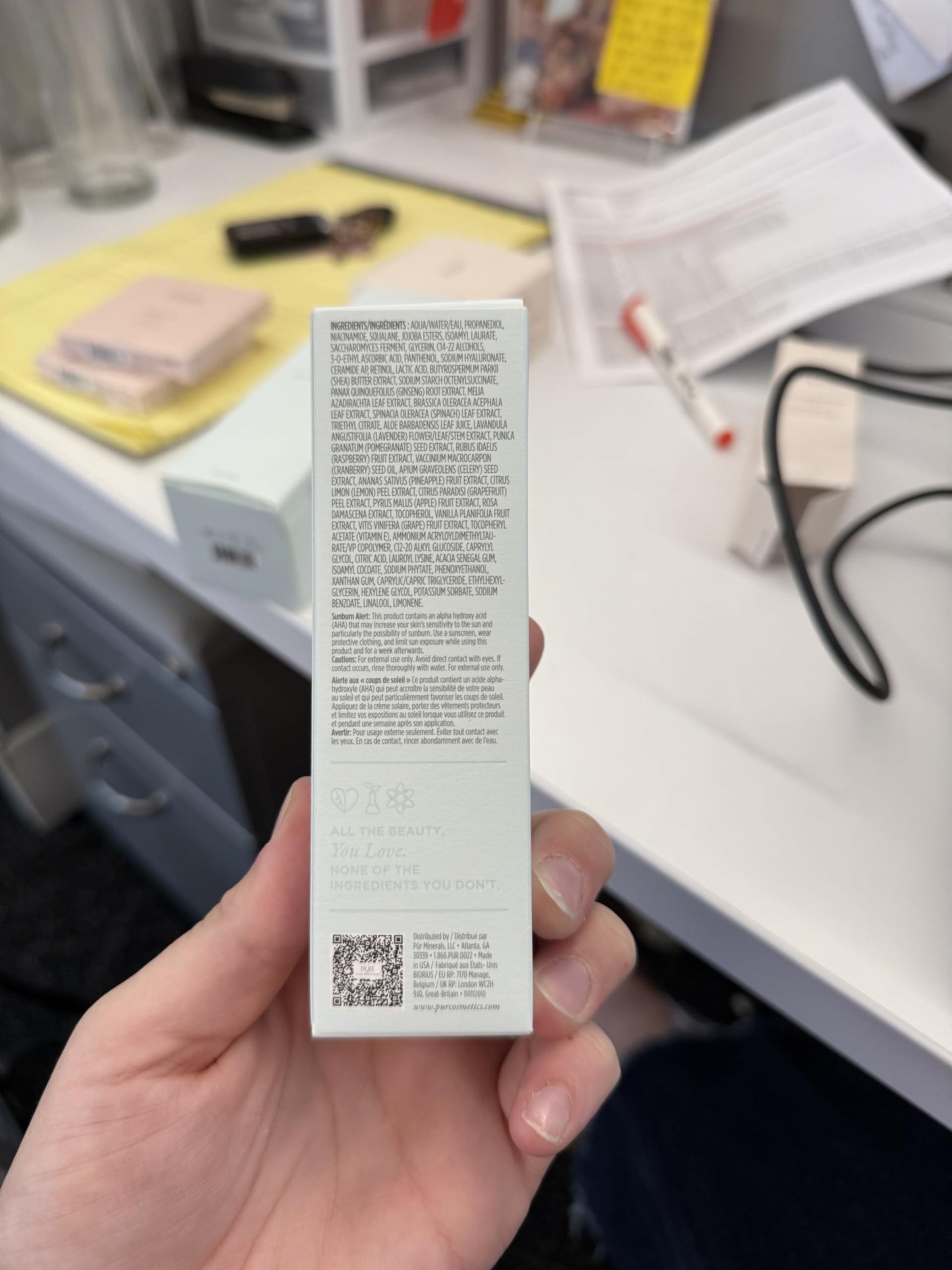 PÜR Go with the Glow Niacinamide Drops, Improves Skin Hydration, Reduces Redness, Vitamin C, Cruelty, Paraben & Gluten Free, 1 oz.